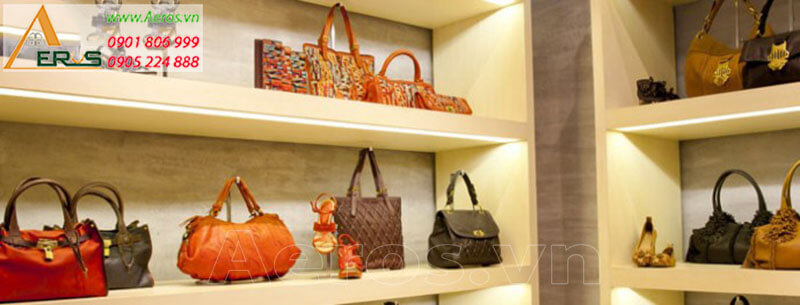 Thiết kế cửa hàng túi xách Yumi của chị Hạnh tại quận 4